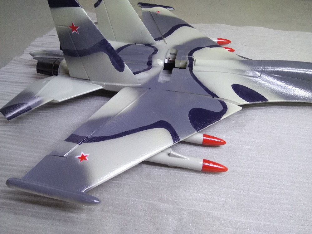 Weißes EPO RC Flugzeug SU-27 S – Rc Hobby Plane Bewertung und Preis